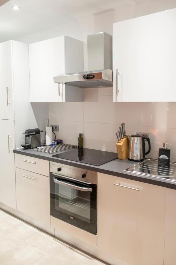 Suite Volupté classée 3 étoiles avec vue sur Jardins, Garage et Climatisation Montpellier Extérieur photo
